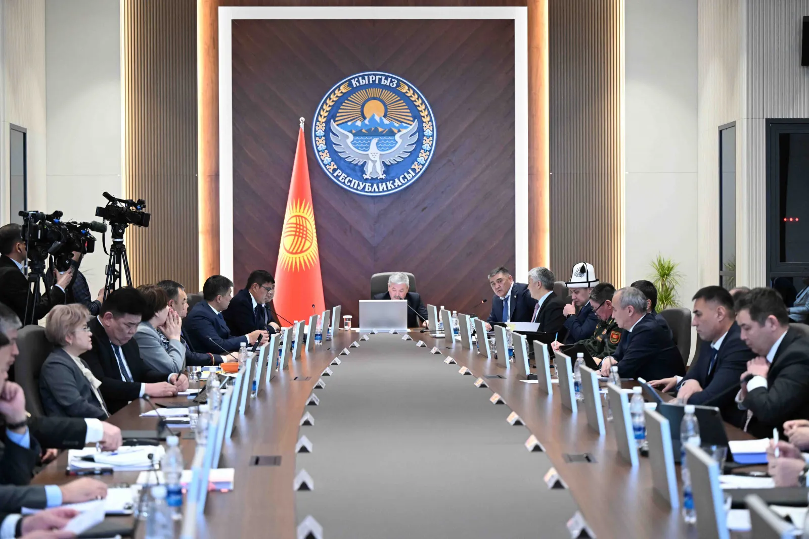 Министрлер Кабинети перспективдүү инвестициялык долбоорлордун тизмесин бекитти